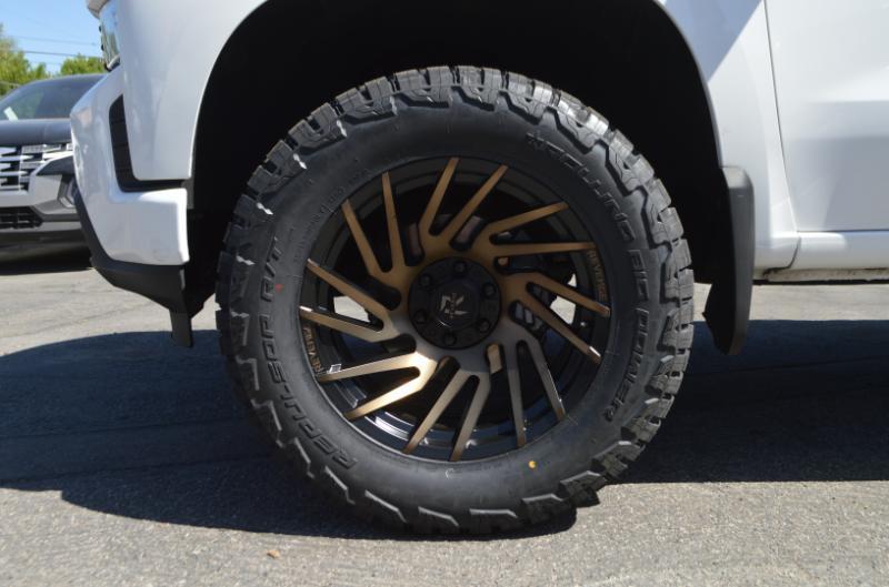 Chevrolet Silverado 1500 Custom Double Cab 4WD 2021