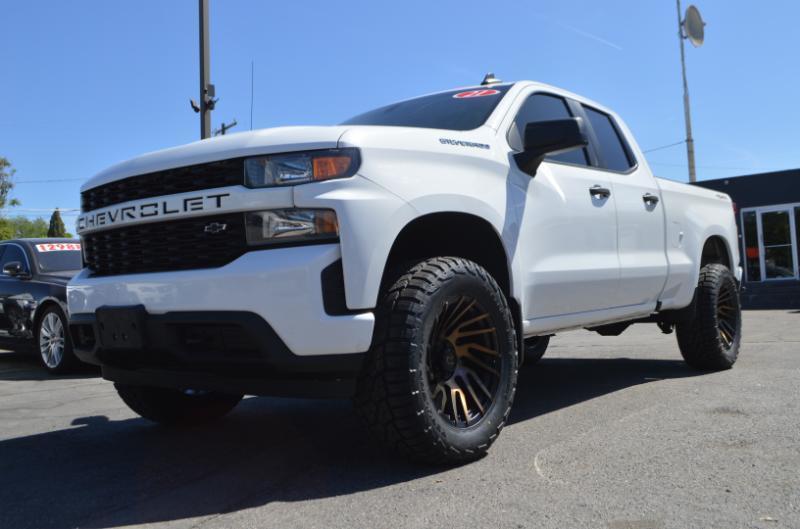 Chevrolet Silverado 1500 Custom Double Cab 4WD 2021