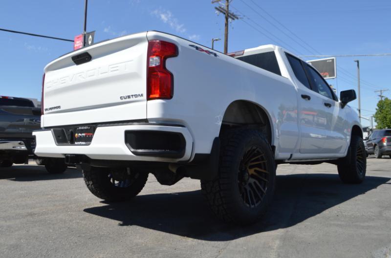Chevrolet Silverado 1500 Custom Double Cab 4WD 2021