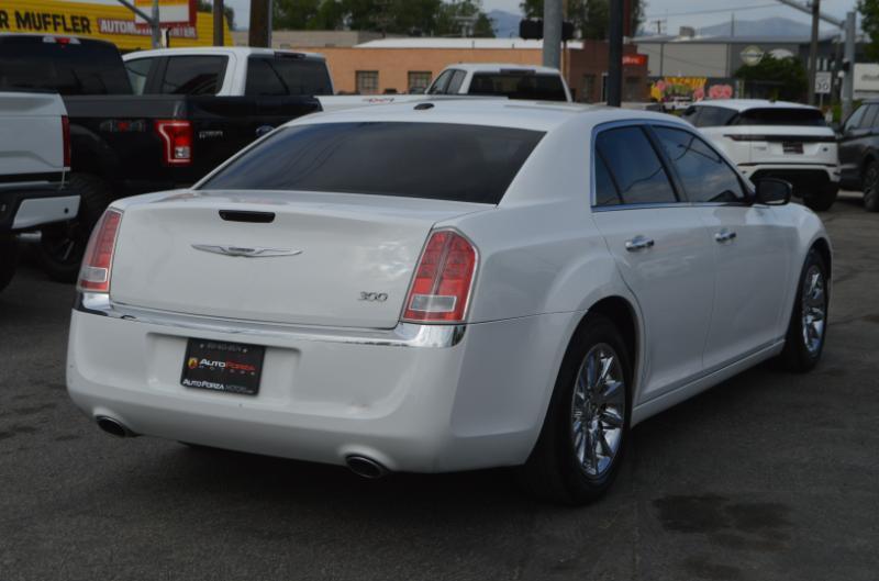 Chrysler 300 Limited 2012