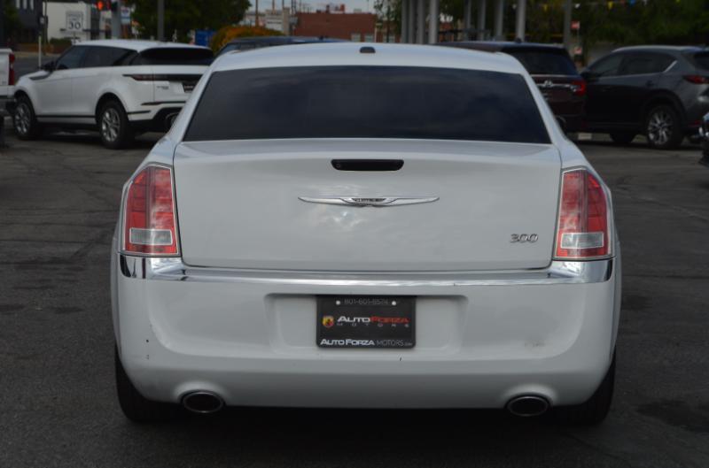 Chrysler 300 Limited 2012