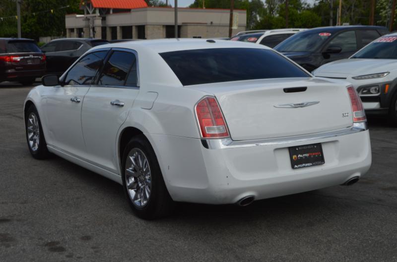 Chrysler 300 Limited 2012