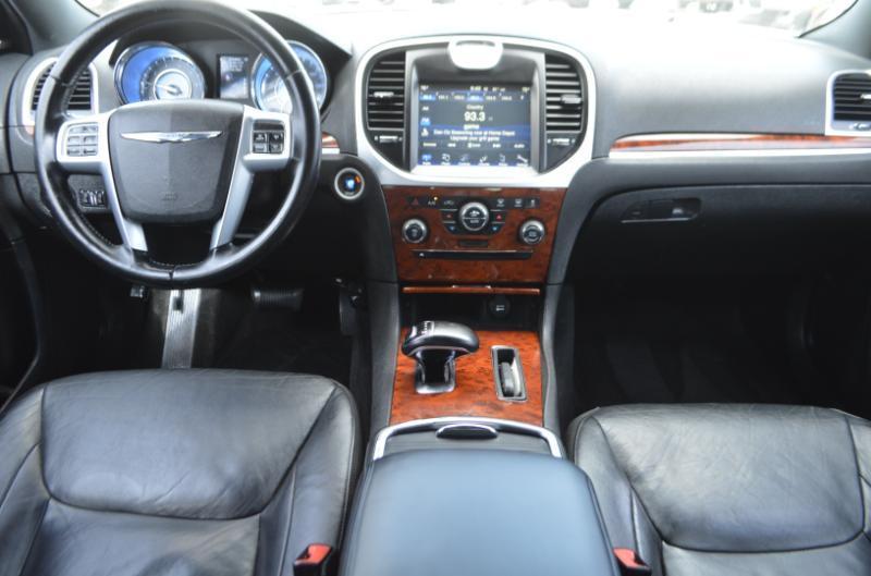 Chrysler 300 Limited 2012