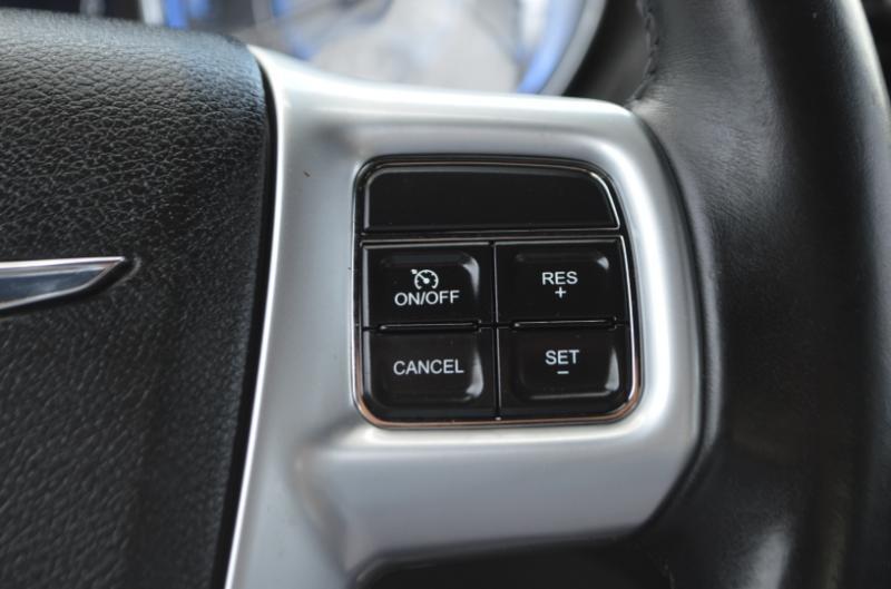 Chrysler 300 Limited 2012