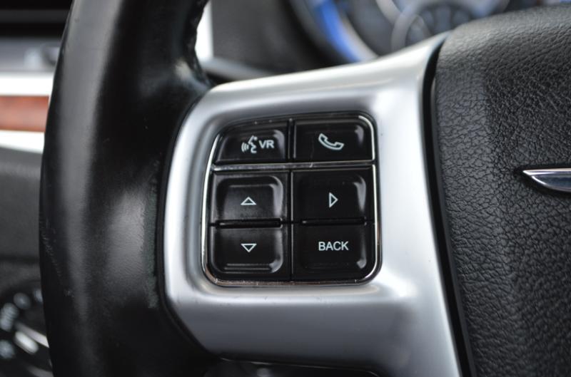 Chrysler 300 Limited 2012