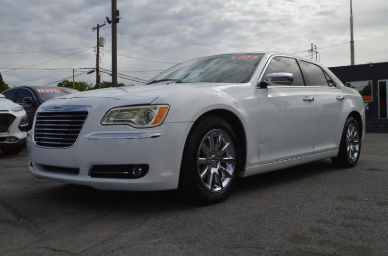 Chrysler 300 Limited 2012