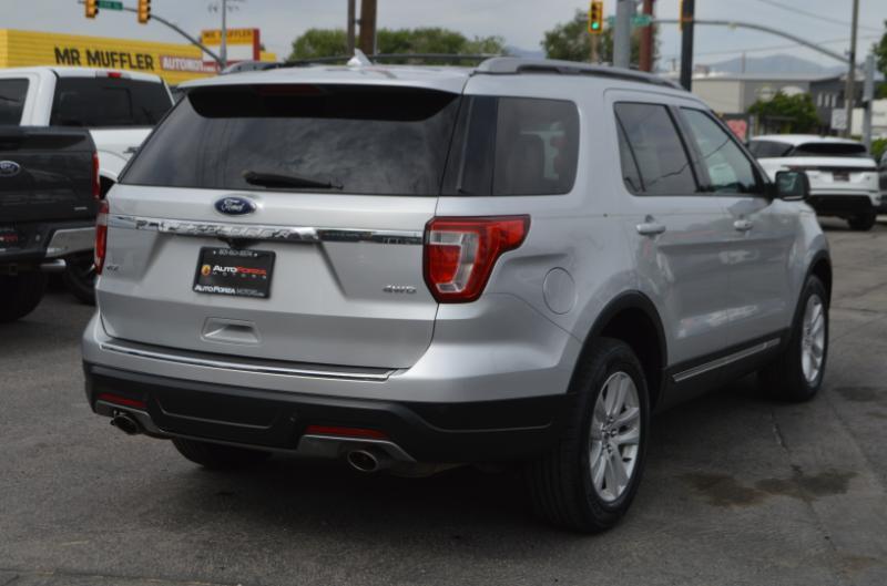 Ford Explorer XLT 4WD 2018