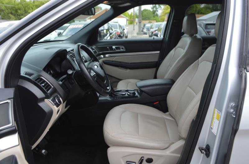 Ford Explorer XLT 4WD 2018