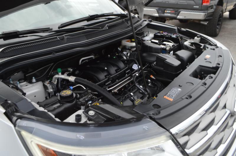Ford Explorer XLT 4WD 2018