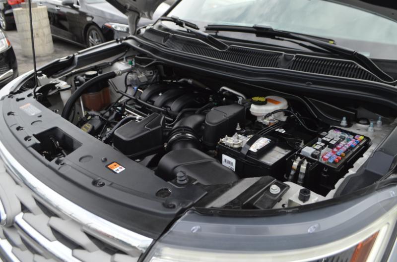 Ford Explorer XLT 4WD 2018