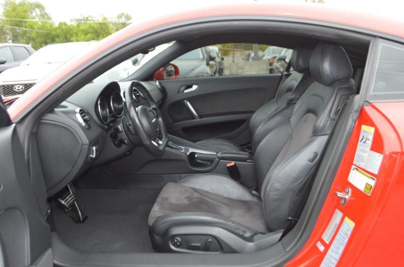 Audi TT 2.0T Coupe quattro S tronic 2010
