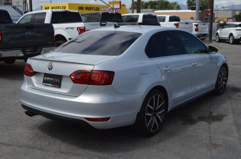 Volkswagen Jetta 2.0T GLI 2013