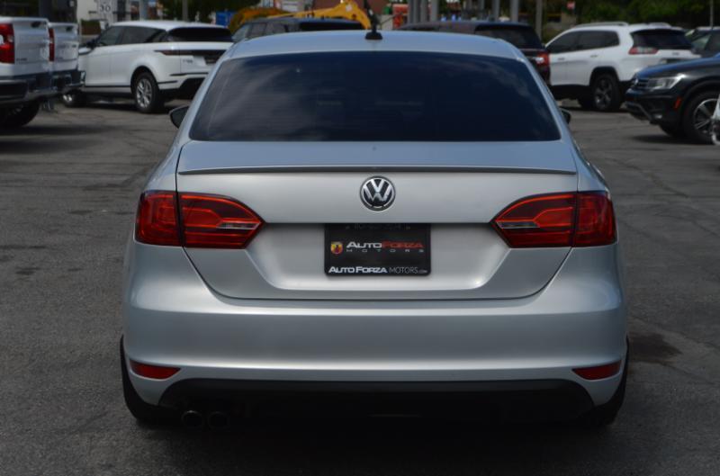 Volkswagen Jetta 2.0T GLI 2013