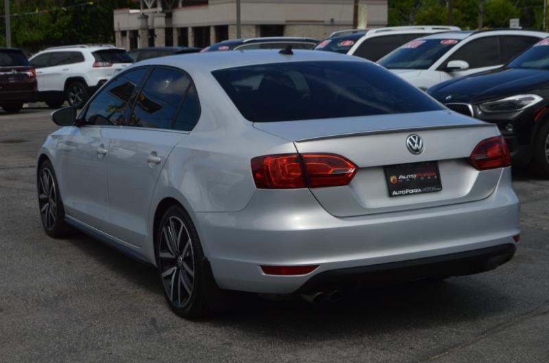 Volkswagen Jetta 2.0T GLI 2013