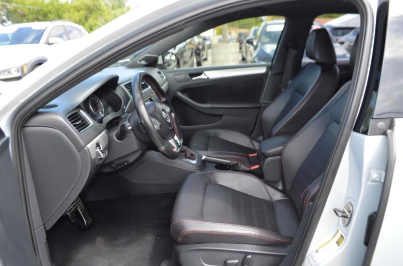 Volkswagen Jetta 2.0T GLI 2013
