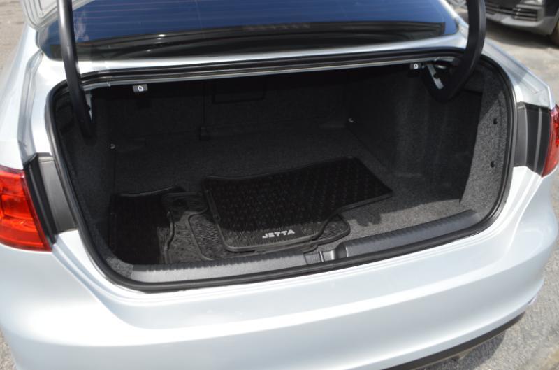 Volkswagen Jetta 2.0T GLI 2013