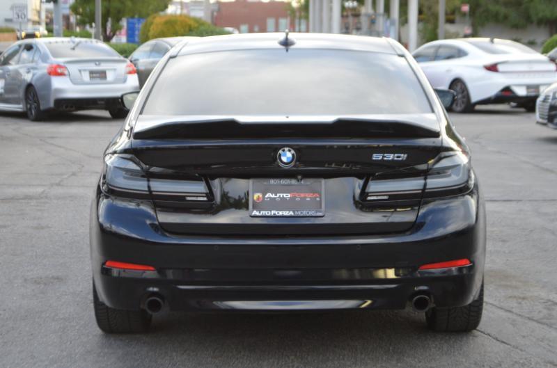 BMW 5-Series  2019