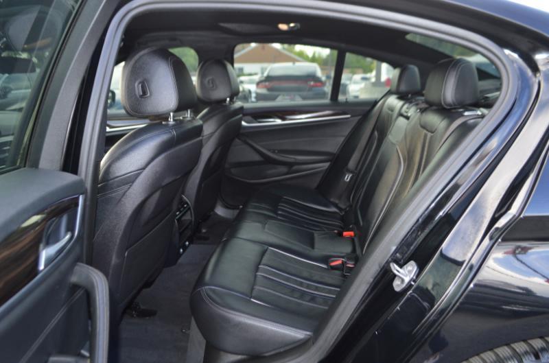 BMW 5-Series  2019
