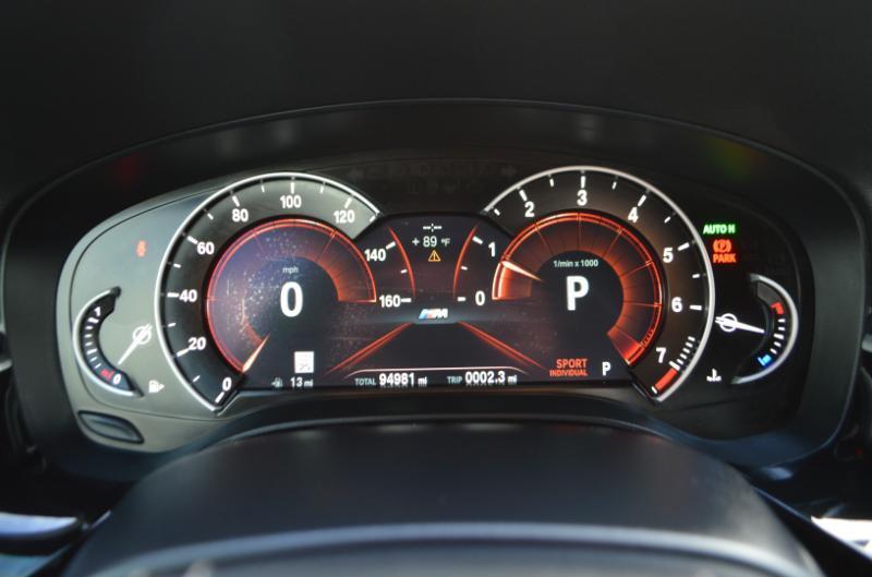 BMW 5-Series  2019