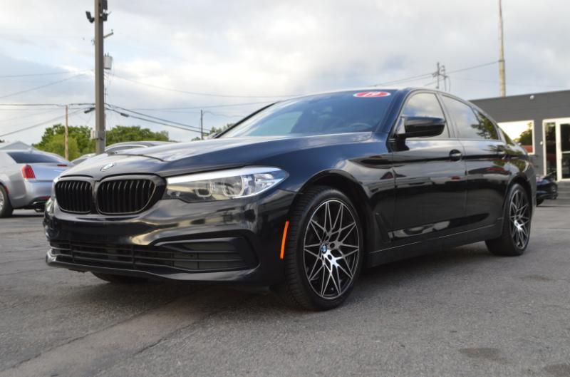BMW 5-Series  2019