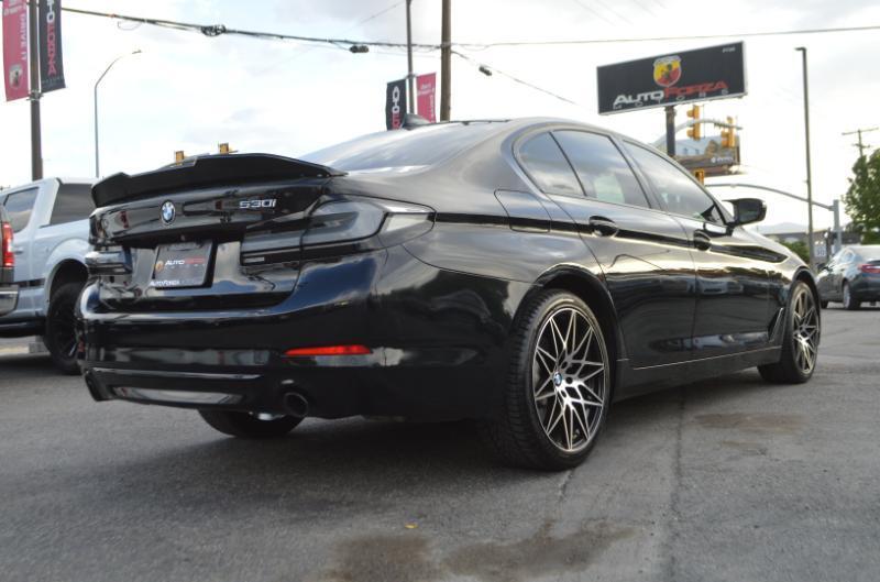 BMW 5-Series  2019
