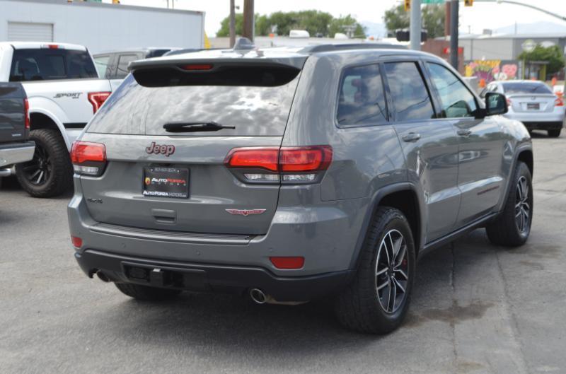 Jeep Grand Cherokee Trailhawk 4WD 2021