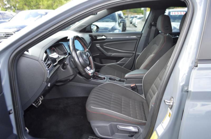 Volkswagen Jetta GLI S 7A 2020