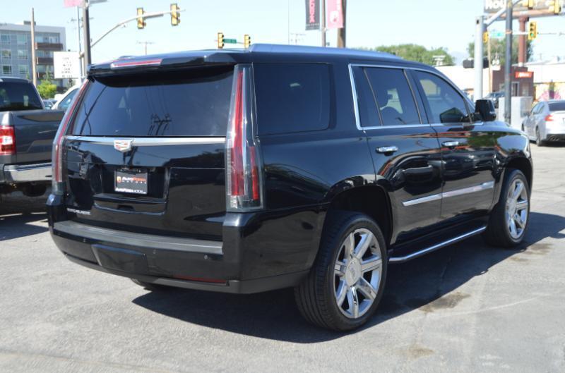 Cadillac Escalade Luxury 4WD 2019