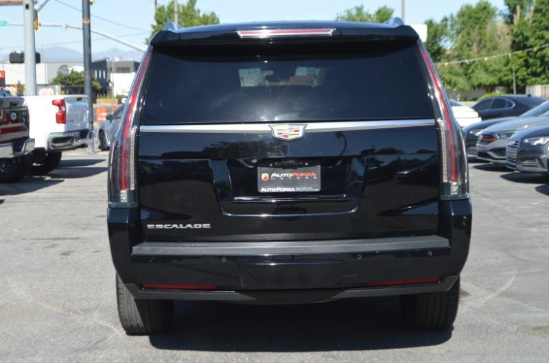 Cadillac Escalade Luxury 4WD 2019