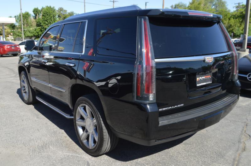 Cadillac Escalade Luxury 4WD 2019