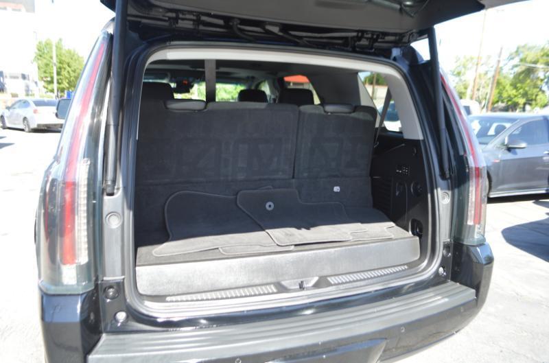 Cadillac Escalade Luxury 4WD 2019