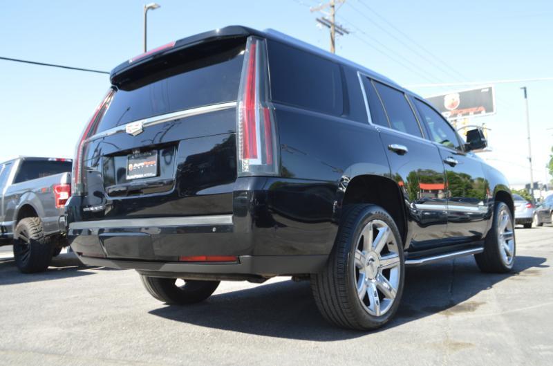 Cadillac Escalade Luxury 4WD 2019