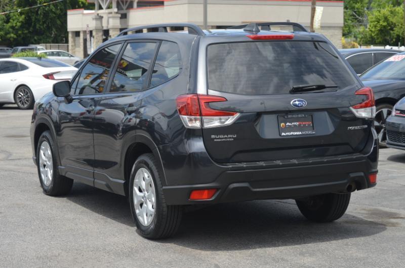 Subaru Forester Base 2019