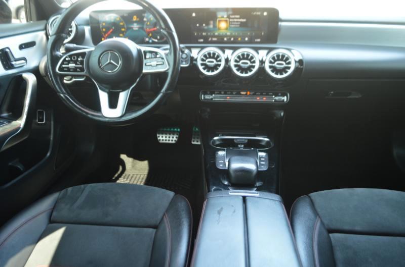 Mercedes-Benz A-Class A 220 4MATIC 2021