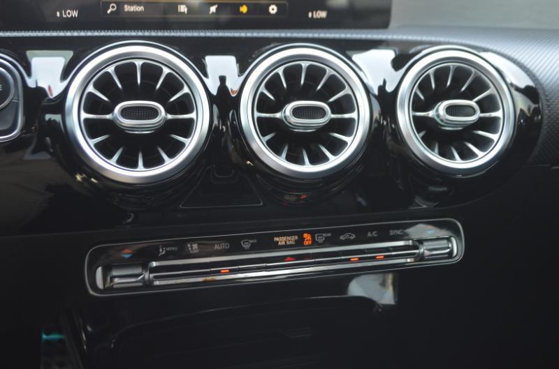 Mercedes-Benz A-Class A 220 4MATIC 2021