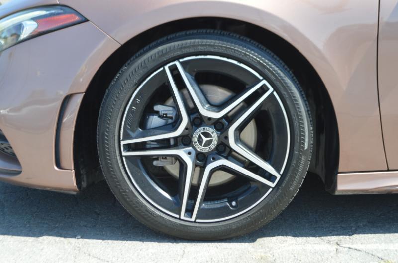 Mercedes-Benz A-Class A 220 4MATIC 2021