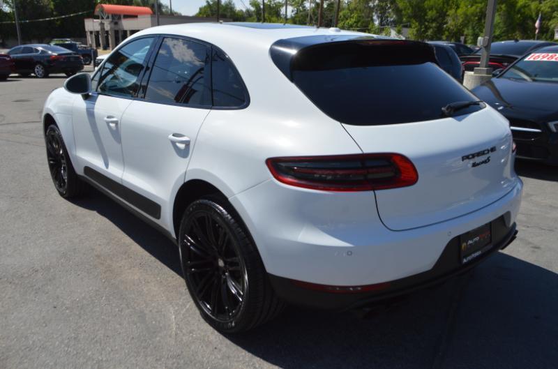 Porsche Macan S 2016