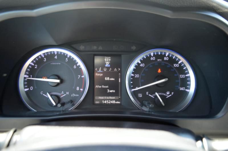 Toyota Highlander XLE AWD V6 2016