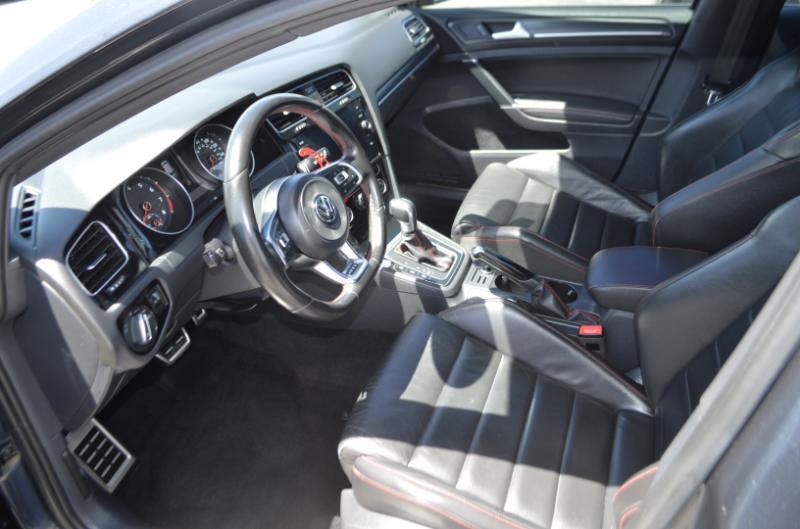 Volkswagen Golf GTI SE 2020