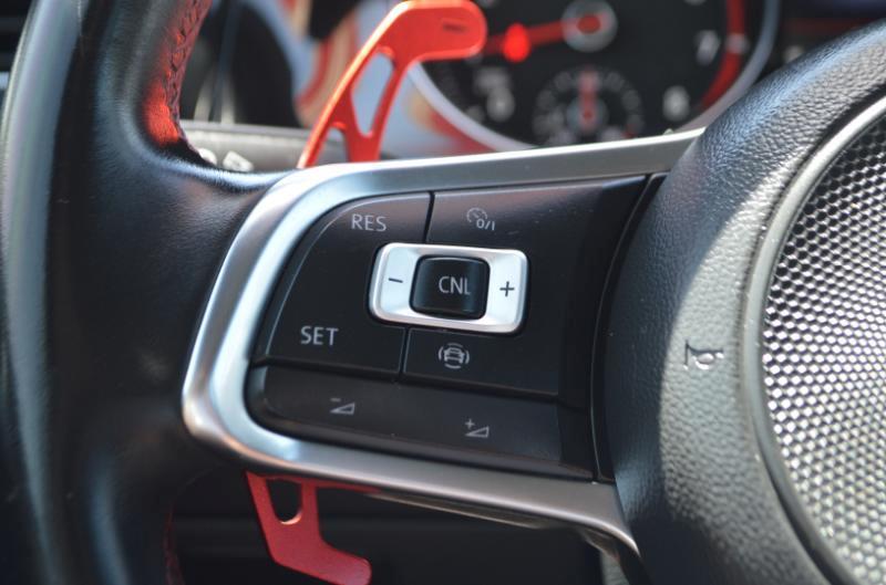 Volkswagen Golf GTI SE 2020