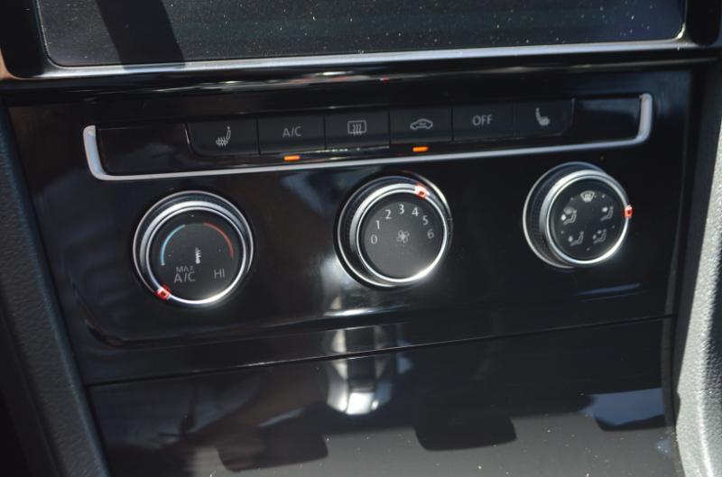 Volkswagen Golf GTI SE 2020