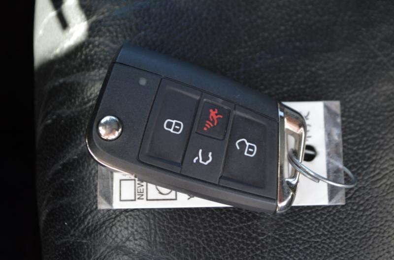 Volkswagen Golf GTI SE 2020