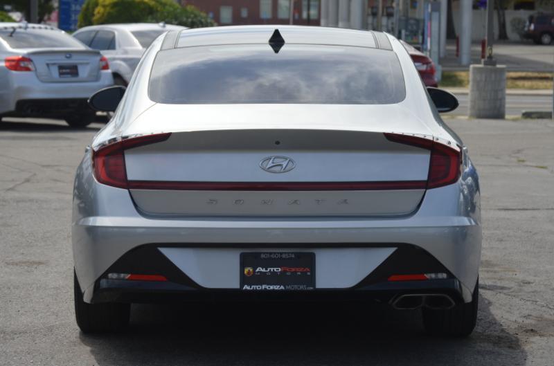 Hyundai Sonata SEL 2020