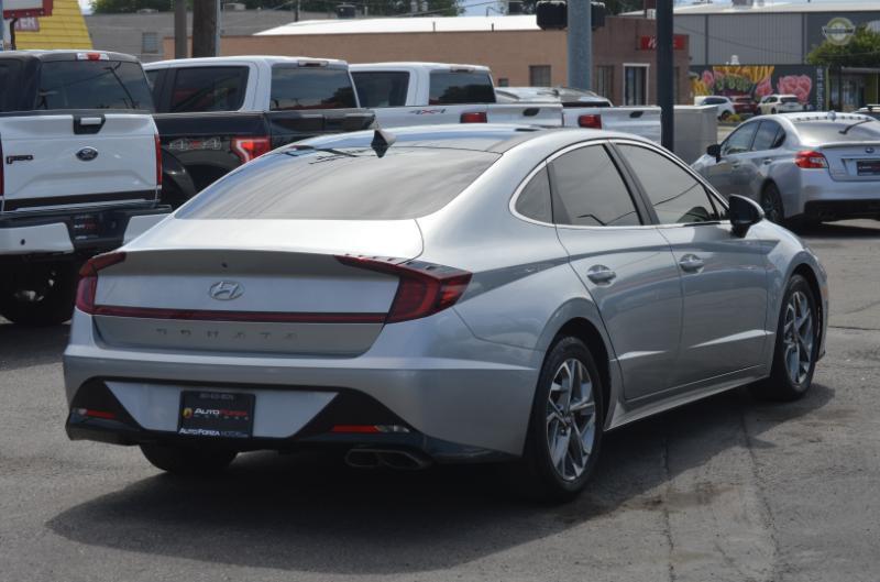Hyundai Sonata SEL 2020