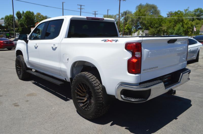 Chevrolet Silverado 1500 Limited LT Crew Cab 4WD 2022