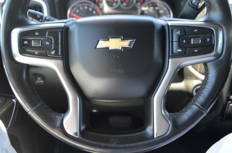 Chevrolet Silverado 1500 Limited LT Crew Cab 4WD 2022