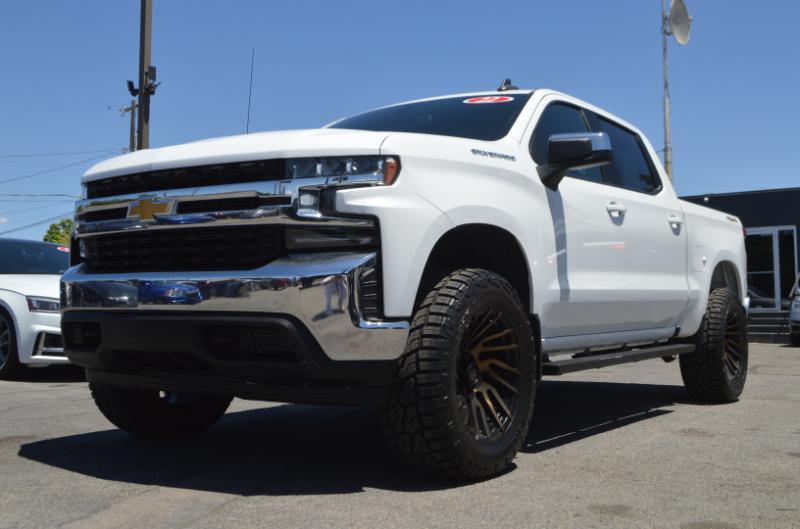 Chevrolet Silverado 1500 Limited LT Crew Cab 4WD 2022
