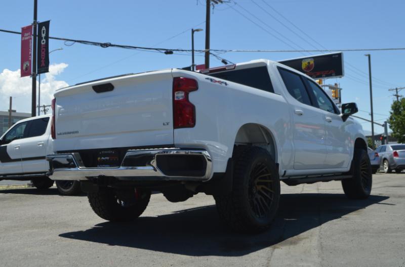 Chevrolet Silverado 1500 Limited LT Crew Cab 4WD 2022