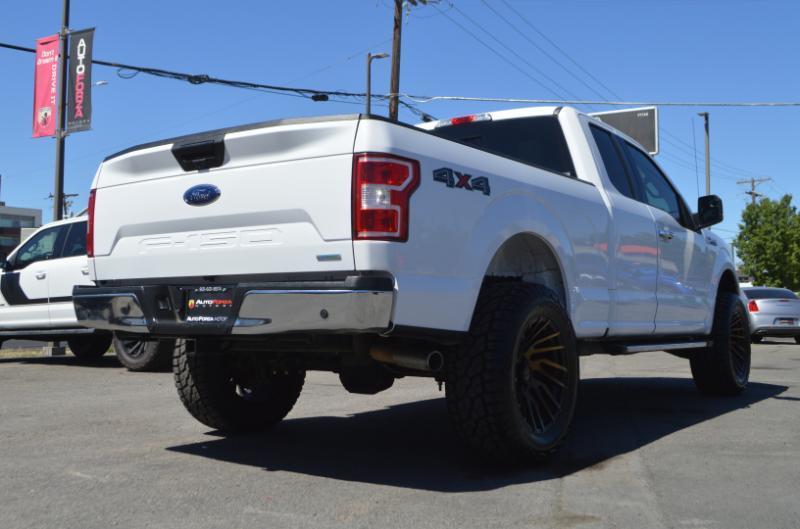 Ford F-150 XLT SuperCab 6.5-ft. Bed 4WD 2020