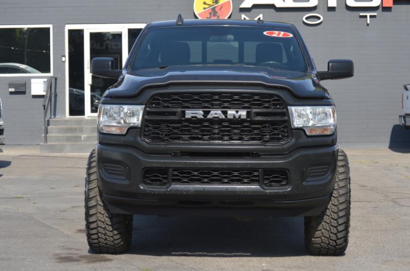 RAM 2500 Tradesman Crew Cab SWB 4WD 2021